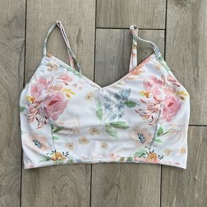NWOT Kortni Jeane floral swim top